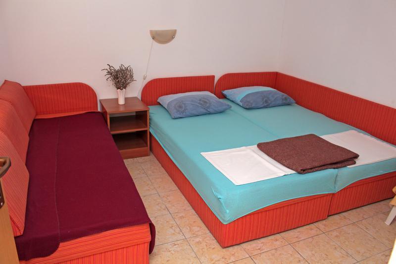 Apartments Mas-Rafaj Vir Ngoại thất bức ảnh